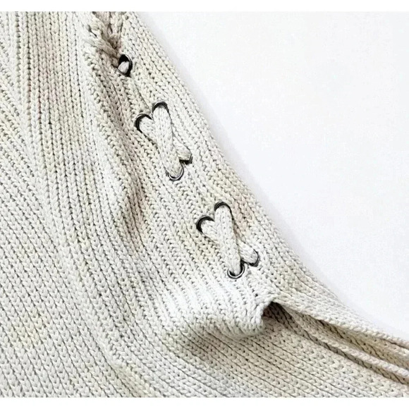 Cupcakes and Cashmere Paxton Chunky Knit Lace Up Sleeveless Sweater Size Small - Picture 5 of 5